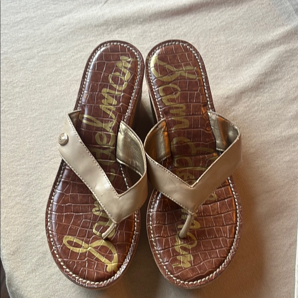 Sam Edelman Cork Wedge Tan Flip Flops size 8